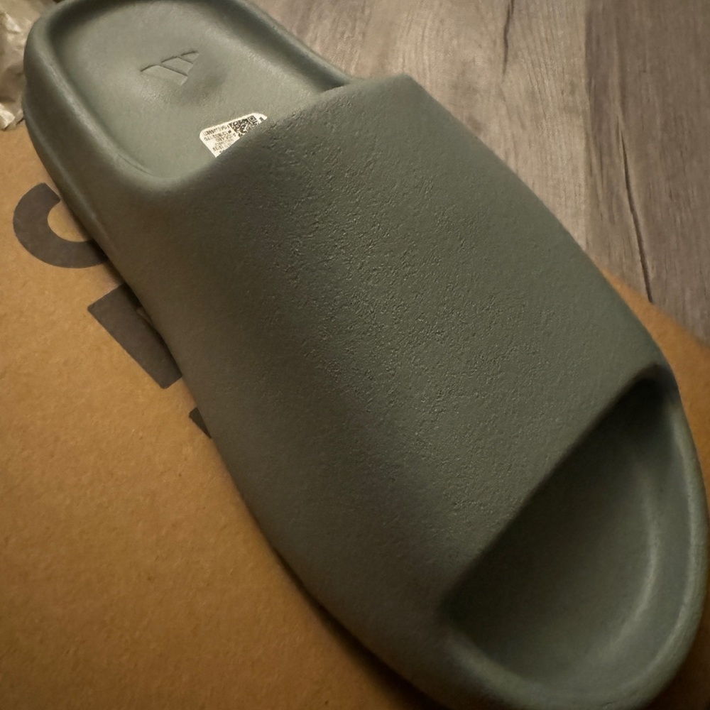 Yeezy Slides